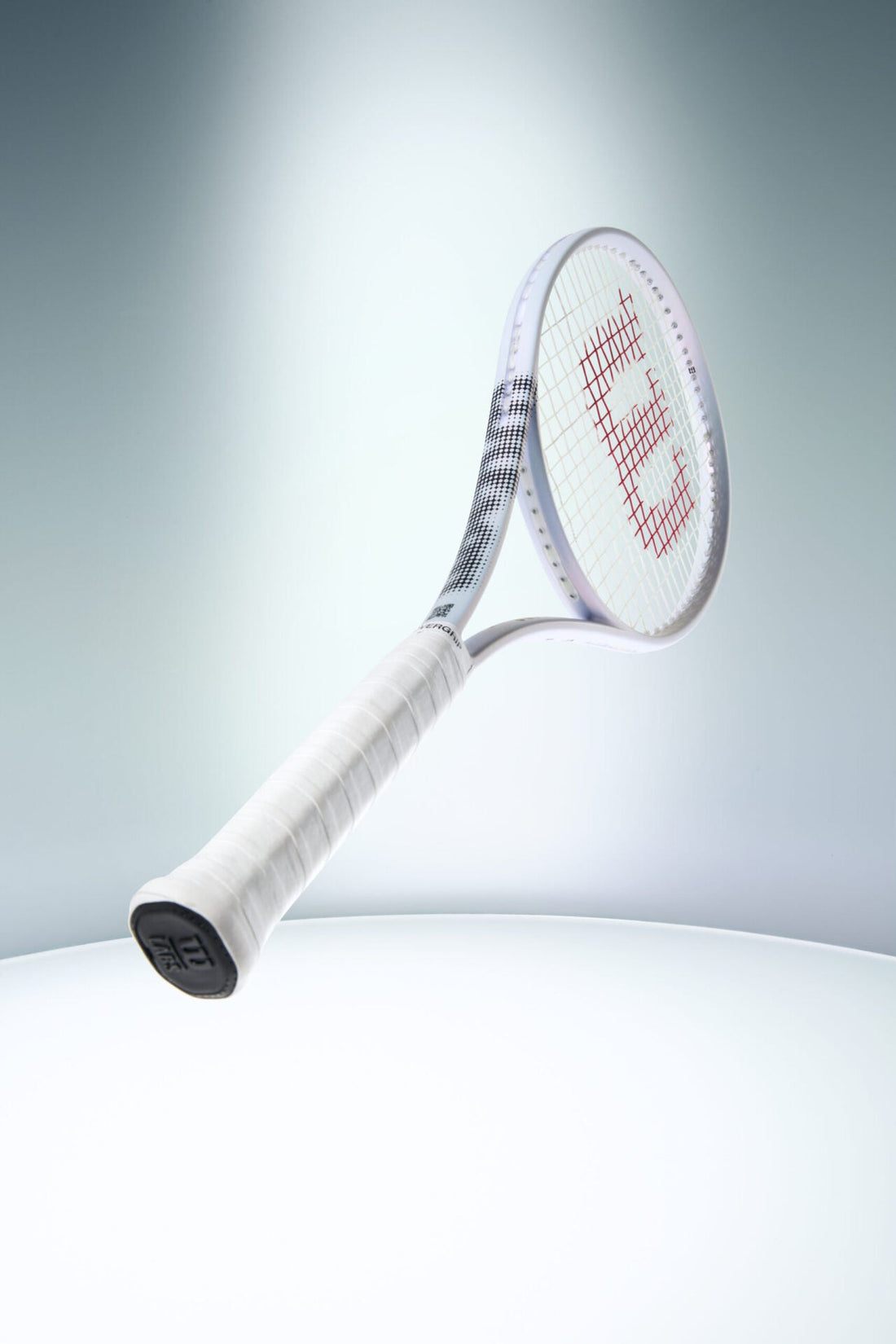 Wilson Shift. New Racket coming February 2023 ! - Bespannservice.de - Frank Gayer
