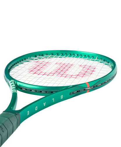 Wilson Blade 98 v10 16x19 - Modell 2026