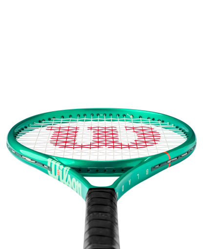 Wilson Blade 26 v10 - Modell 2026