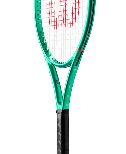 Wilson Blade 26 v10 - Modell 2026